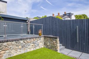 Photo 15- click for photo gallery